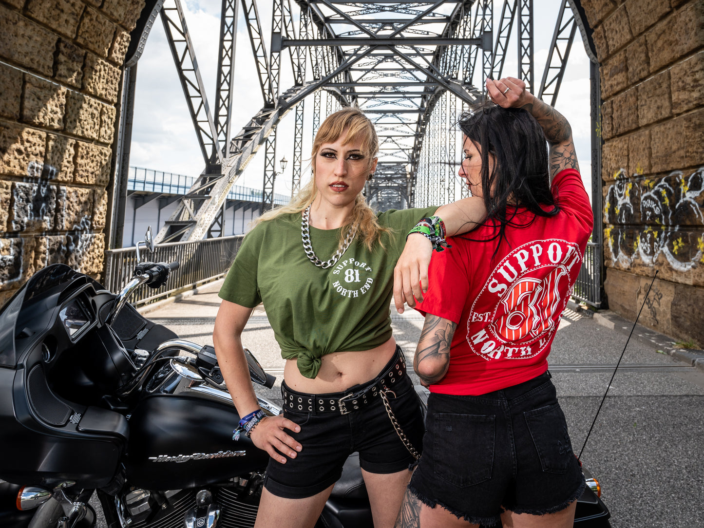 T-SHIRT "SUPPORT 81 NORTH END EST. 1990" - UNISEX